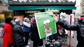 Charlie Hebdo yok sattı