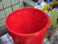 haciendo un cubo de sangria