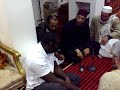 جاري من الجنسيه النيجريه وكان نصراني وعلى مدى تجاوري انا وهو دعيته للاسلام وبرغبه منه ولله الحمد ولقد اسلم ليله عيد الفطر سنه 2007 في مدينه كاردف عاصمه ويلز في بريطانيا