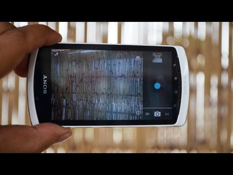 how to zoom camera on xperia neo l