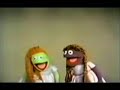 Manamana (Mahna Mahna) - Sesame Street