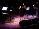claudia telles canta dindi, de tom jobim e aloyzio de oliveira, composta em homenagem � m�e, sylvinha telles. sala baden powell.
