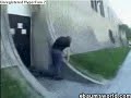 Painful faceplant!!!! (I got this of ebaumsworld if u wer wondering) Painful faceplant!!!! (I got this of ebaumsworld if u wer wondering)