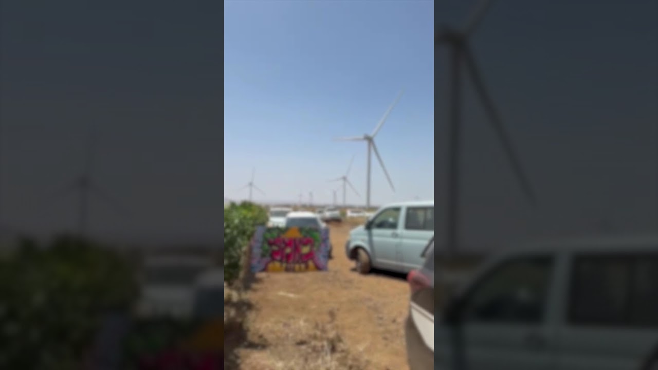 צפון: המשטרה פיזרה מסיבת טבע בלתי חוקית בהשתתפות מאות אנשים בתל פארס סמוך לגבול ישראל סוריה