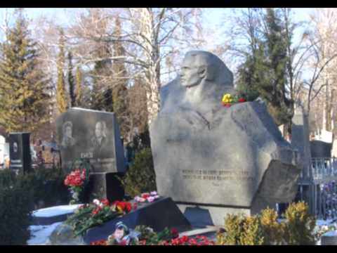 "Відкритий урок" на ТРК "Рось", присвячений 80-й річниці з дня народження В.А. Симоненка. Зйомки відбувалися у Черкаській спеціалізованій школі № 33 ім. Василя Симоненка