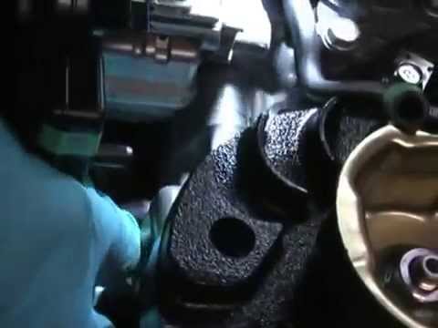 how to clean yamaha outboard carburetor