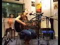 Jenny Beck (UK/SW) Hide Away -  live yn Noardewyn