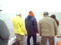 Camilo pesca una raya.MOV