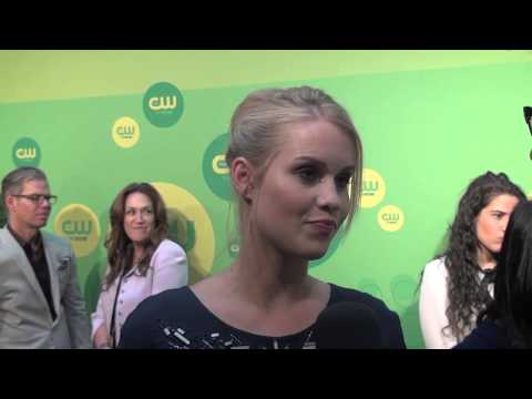 ANCHE CLAIRE DICE LA SUA DAGLI UPFRONT