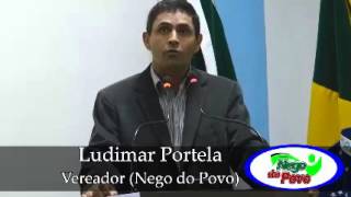 Onibus novos estariam quebrados no pátio