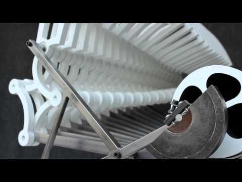 Jennifer Townley | Kinetic Sculptures Fuse Mathematics and Art