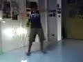 Il mio caroh amore che balla la tecktonik.