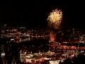2007 cincinnati bell/webn fireworks (part 1) cincinnati, ohio has the largest fireworks display in the usa. every labor day weekend. this is part 1 of 4 of the actual fireworks display.

2007 cincinnati bell/webn fireworks soundtrack 

the playlist

01. 00:00 to 03:41 opening sequence; sound design includes;
queen: 