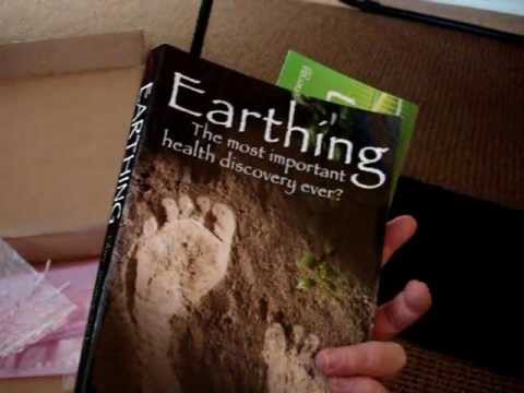 Earthing Pad and Earthing Book Review by Floppycats 0 Earthing Pad and Earthing Book Review by Floppycats