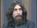 George Harrison No Dick Cavett Show (The Dick Cavett Show: George Harrison & Ravi Shankar) 1971Atenção!Vendemos cópias deste maravilhoso DVD que tem 2 programas do apresentador americano Dick Cavett.O programa de 1971 é um 'manjar dos deuses' para quem aprecia George Harrison ou The Beatles: são simplesmente 65 minutos de uma entrevista maravilhosa e inesquecível de George Harrison, e também com uma relativa participação de Ravi Shankar, próximo ao fim do programa.Sem dúvida alguma é o melhor DVD já lançado sobre George Harrison.E ainda há no DVD um programa de 1974 de 30 minutos com Paul Simon, onde ele canta 4 músicas.E se você aprecia filmes clássicos, desenhos, séries de tv, shows, então escreva para grandesertao.veredas@yahoo.com.br e peça o catálogo com todo o acervo disponível para cópias em DVD.Temos muitos filmes clássicos que estão fora de catálogo em DVD no Brasil, além de muitos desenhos dos anos 50, 60 e 70. [Alertamos que a reprodução que estamos disponibilizando no youtube, em avi/mpg, é de qualidade bem inferior a nossa coleção. Nossa coleção em DVD tem uma qualidade perfeita de imagem e áudio, de acordo com a matriz original!]Não esqueça nosso endereço:grandesertao.veredas@yahoo.com.br