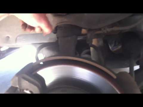 Mitsubishi Delica-  How to change right cv boots Part 1