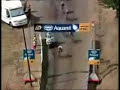 chute de l'espagnol joseba beloki lors du tour de france 2003, chute apr�s laquelle il ne retrouvera jamais son niveau.