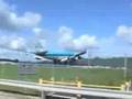 Jumbo to clse to the beach