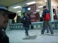 videos de Shopping on Black Friday at Gilroy Premium Outlets
