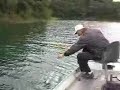 Black bass com jig wack