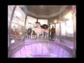 videos de Airkix fly a Penguin getting ready for Christmas