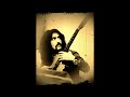 hayatımda ilk kez ordudan ayrıldığım için kendimi "hıyar" gibi hissediyorum... böyle acıya rakı mı dayanır?! http://t.co/MFB8bDOE