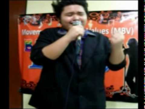 Idol Contestant #10: Joshua del Rosario