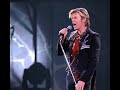 David Bowie- Sound And Vision (Live 2004) David Bowie- Sound And Vision (Live 2004)