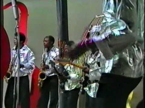 Yo Seli-Ja (Josky Kiambukuta) - TPOK Jazz Télé Zaire 1975 Yo Seli-Ja (Josky Kiambukuta) - TPOK Jazz Télé Zaire 1975