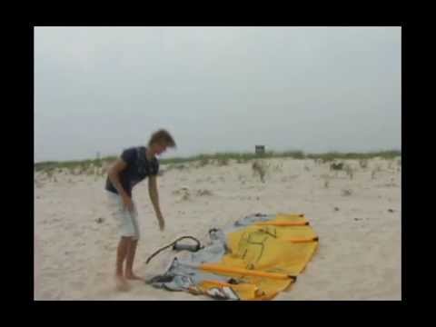 Kitesurfing - This video will teach you the basics of kitesurfing!! Second part is http://www.youtube.com/watch?v=Y7yg2jVl35c If you want to take real lessons in San Franc...