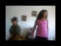 paola y louismi bailando regeatton