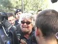Beppe Grillo telecom rozzano 2p