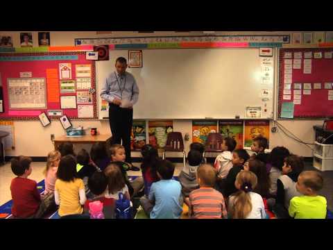 how to become kindergarten teacher