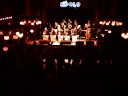 barcelona jazz orquestra
dani alonso trombon y direccio
saxos
victor de diego 
guim garcia
pep pascual 
xavier figuerola 
joan chamorro 

trompetes: 
iv� oll� 
dennis hern�ndez 
roqui albero 
juan de diego. 

trombons:  
jordi gim�nez 
josep tutusaus
sergi verg�s. 

piano: gerar nieto
contrabaix: manel �lvarez 
bater�a: jean pierre derouard 

veu: susana sheima
