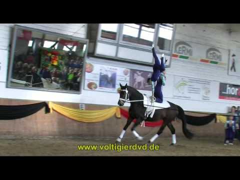 bleyer - Achter-Gruppen-Cup Hohenhameln 2012 - Küren des Finales More Videos and DVDs at http://www.voltigierdvd.de.