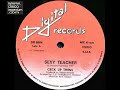 Check Up Twins - Sexy Teacher (Italo-Disco 1985).