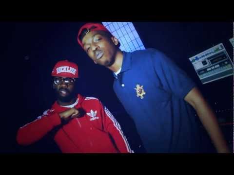 Black-Cobain---Beez-In-The-Trap-Remix-feat--Phil-Ade-In-Studio-Performance