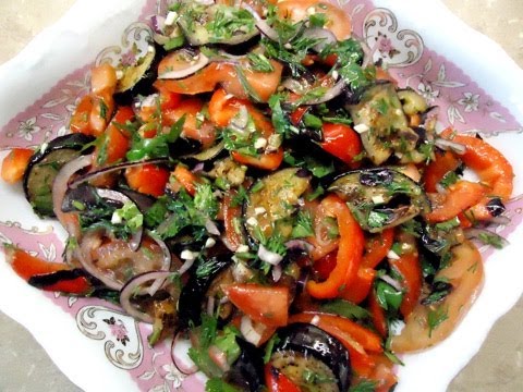 Салат с баклажаном и