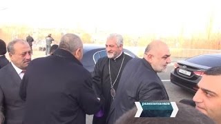 Յաա, ախպերությո՞ւն. Գեներալը ողջունեց արքեպիսկոպոսին (տեսանյութ)