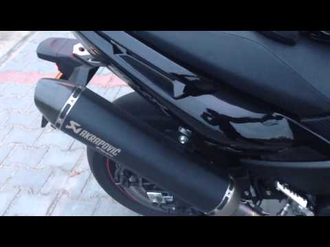 Tmax_530 - Yamaha Tmax 530 ABS 2013 + Akrapovic (Video recorded by iPhone 5)