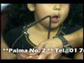 Niña Emily Castillo aprende repujado