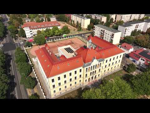 Cegléd Kossuth Lajos Gimnázium - Átadó ünnepség