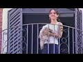 Primeiro clipe da banda: &acute;T&atilde;o Simples&acute; (2003)