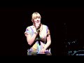 Beautiful Disaster, Kelly Clarkson, Sigr�n Vala