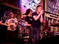 http://www.aextra.ch
live vom gig vom 25.11.2008
stadtkeller luzern
