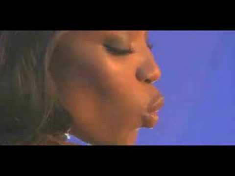 Naomi Campbell Does It Again For SoBe Life Water screen 1