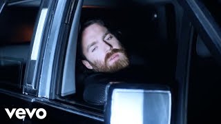 Chet Faker - Gold (Official Music Video)