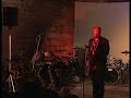 in den ehrwrdigen r�umen der ehemaligen ur-tone, dem jazzclub in dresden, entstanden diese aufnahmen am 8.7.2003.

mit michael schulz spielt am piano wolfgang torkler.

dieser film ist eine balance-filproduktion unter der leitung von ralf kukula, entstanden auf anregung des kulturjournalisten andreas k�rner.