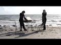 directed by tesslye lopez & faustine seilman
exctract from the album 'at the wolf pit'/effervescence08