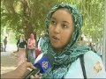 تقرير اسامة سيد احمد - الخرطومتاريخ بث التقرير: 4\8\2008رغم مرور أكثر من عشر سنوات منذ اعتماد سياسة تعريب المناهج في الجامعات السودانية لا يزال الجدل مستمرا بشأن ما حققته هذه السياسة. فمنتقدو التجربة لا يحملونها مسؤولية تدنّي مستوى اللغة الإنجليزية فحسب، بل يرون في الاصرار على استمرارها سببا مباشرا في تدني المستوى العام للتعليم الجامعي في السودان.